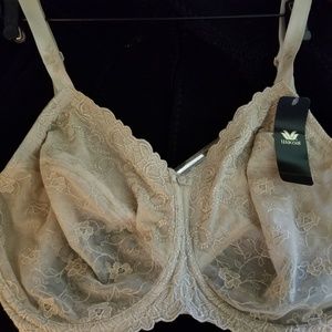 Wacoal lace bra